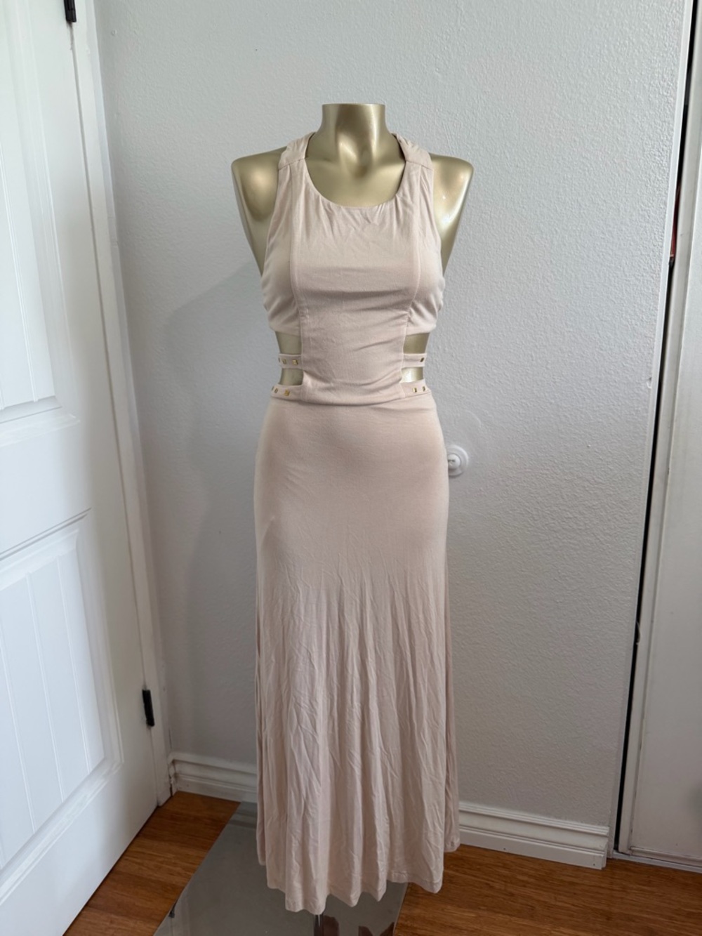 Foreign Exchange Plunging Side-Cut Maxi Dress in Light Beige S